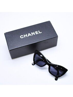 Chanel Cat's Eye Sunglasses Eyewear CC Logo Black Gold
